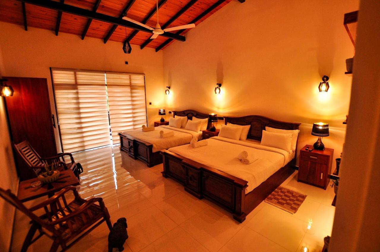 Sachinro Hotel Mirissa Buitenkant foto