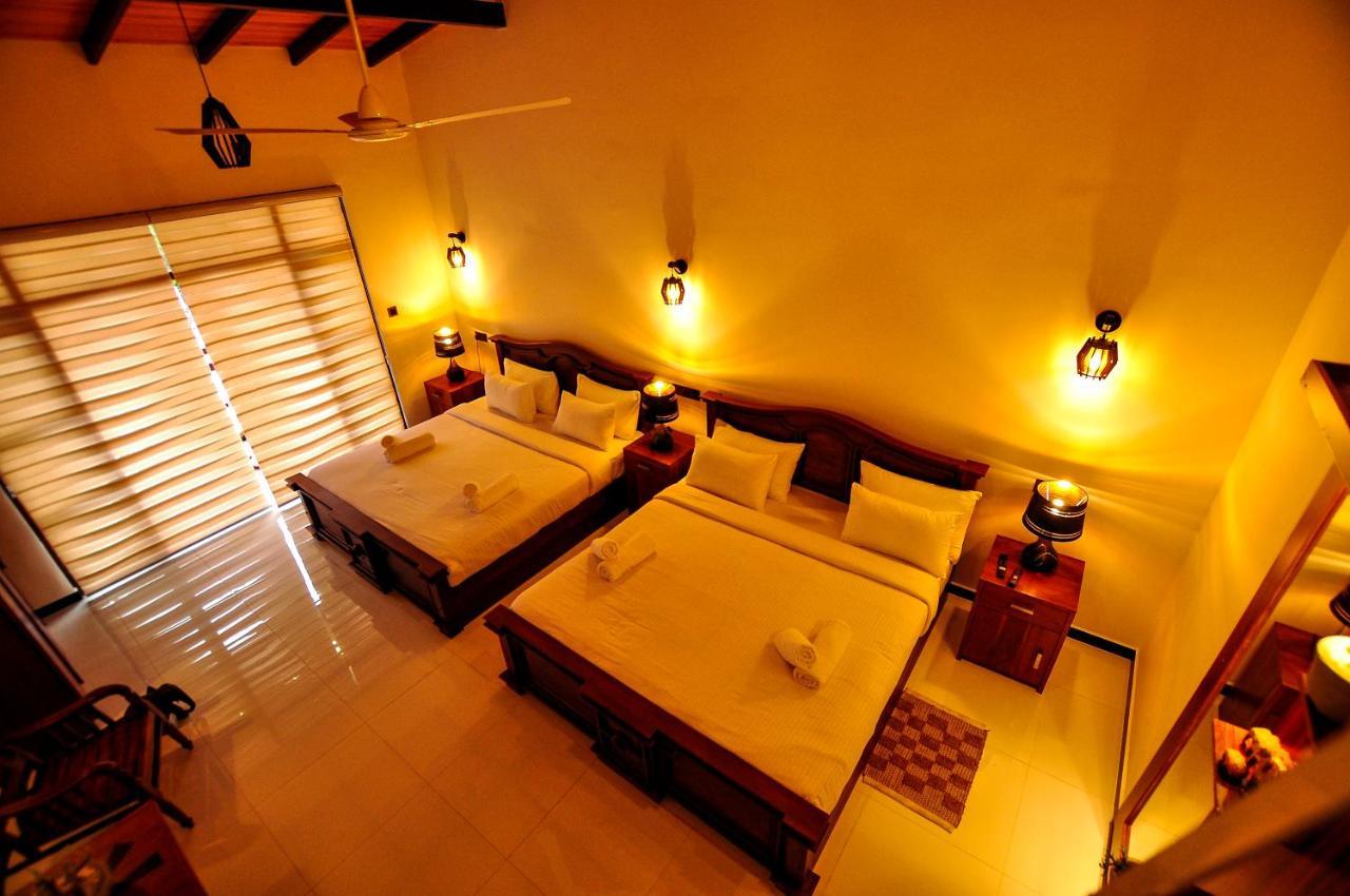 Sachinro Hotel Mirissa Buitenkant foto