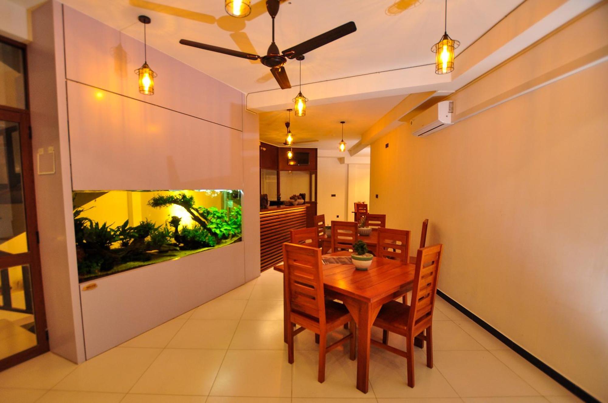 Sachinro Hotel Mirissa Buitenkant foto