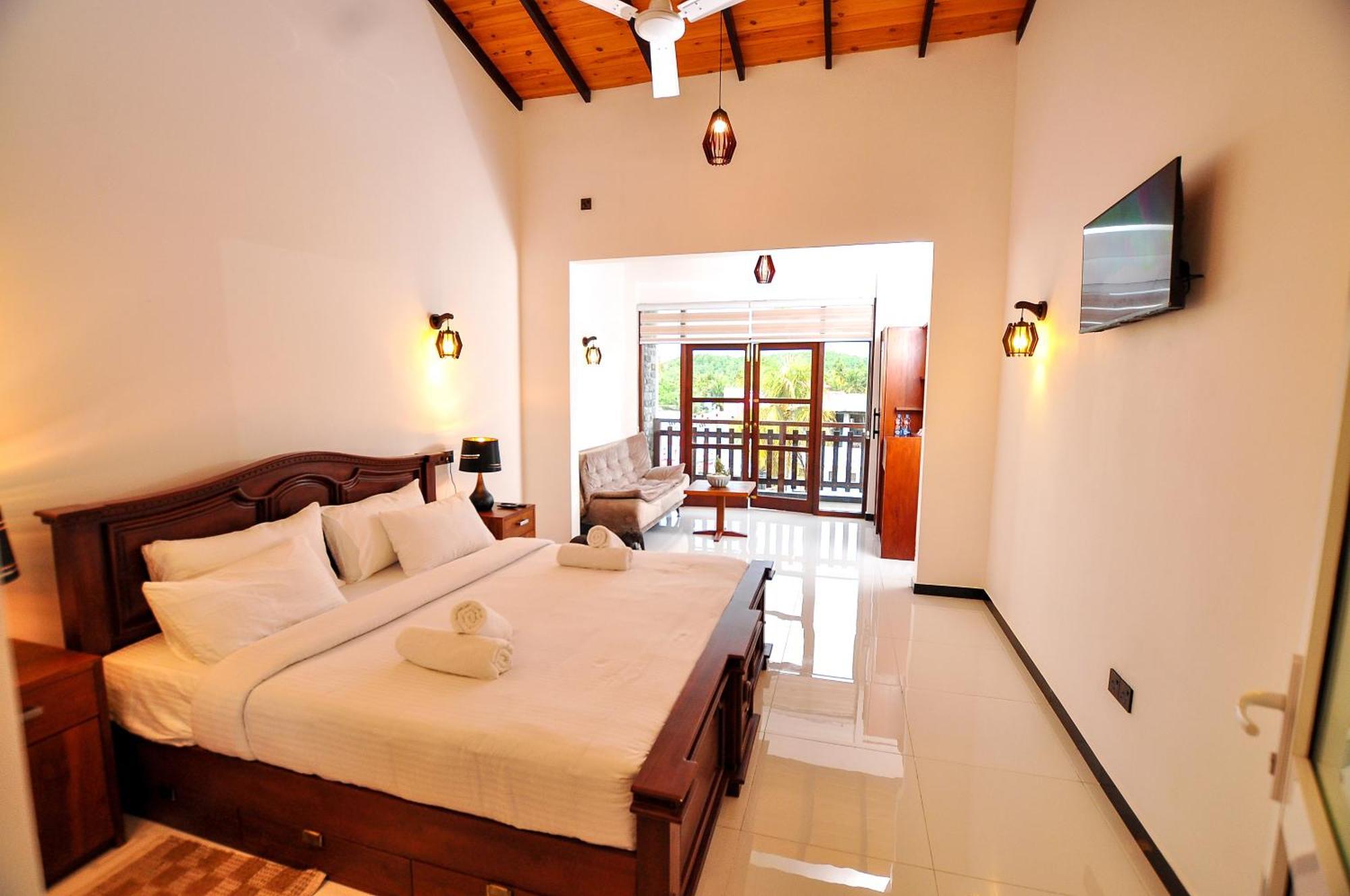 Sachinro Hotel Mirissa Buitenkant foto