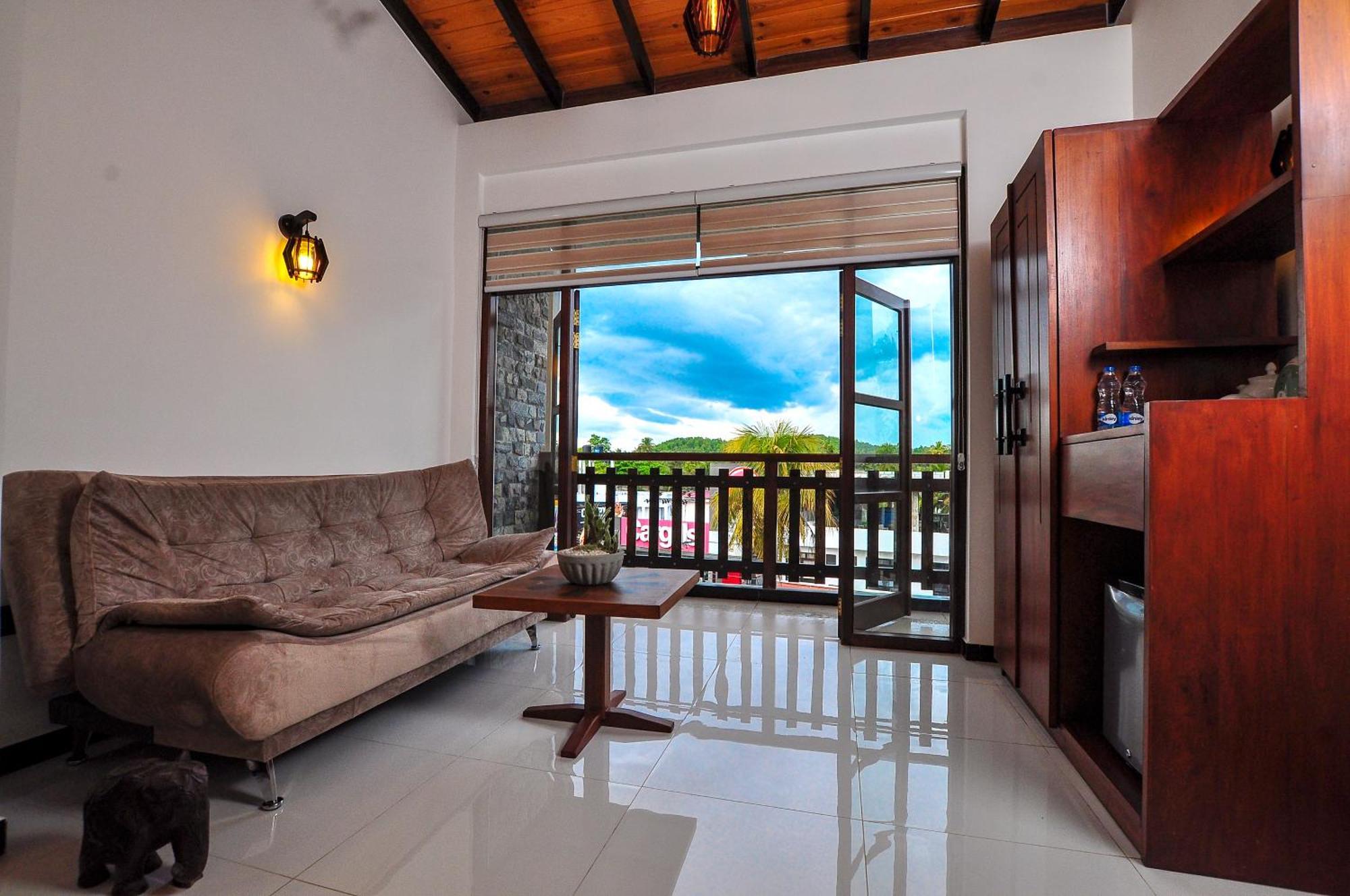 Sachinro Hotel Mirissa Buitenkant foto