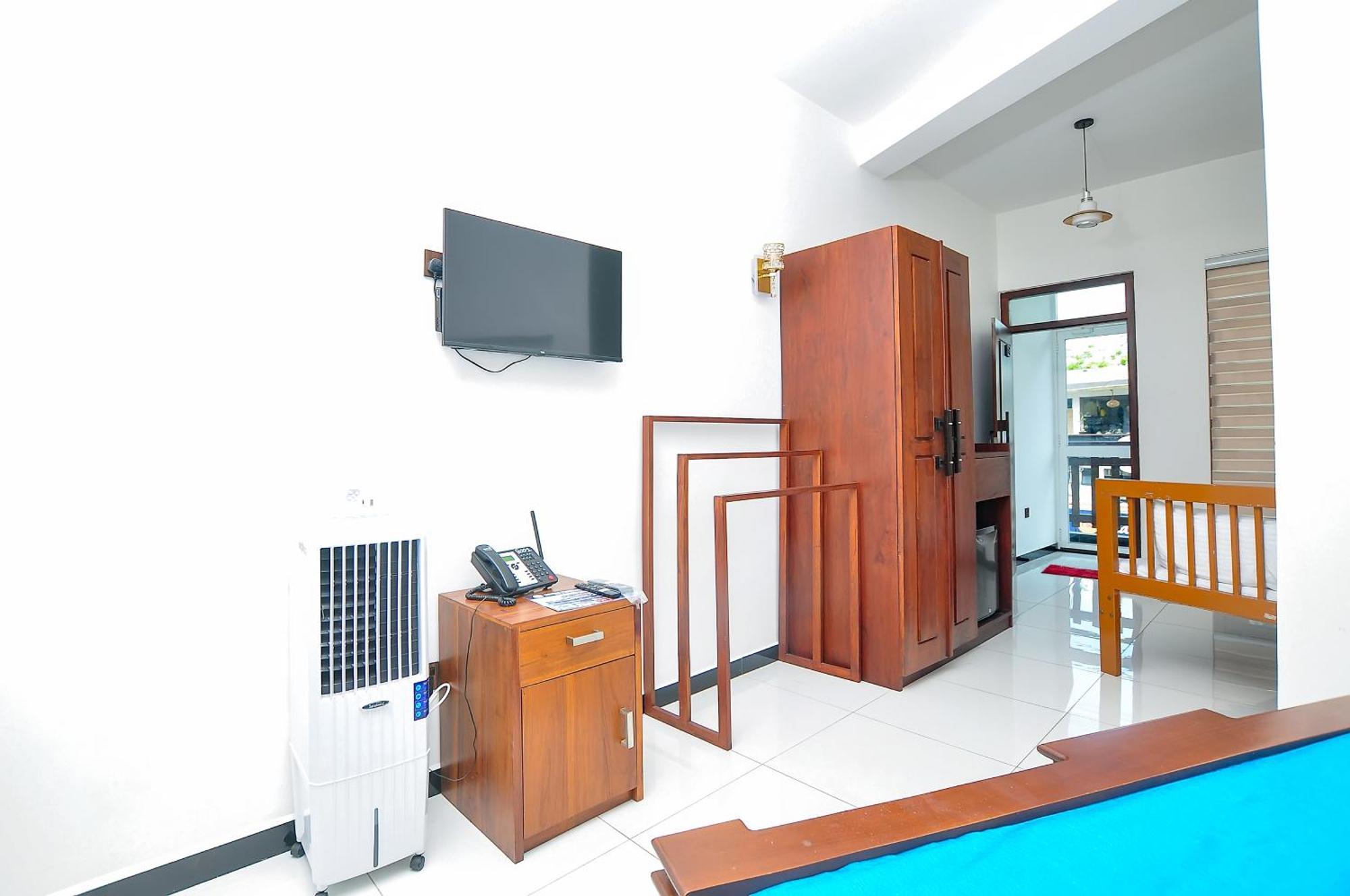 Sachinro Hotel Mirissa Buitenkant foto